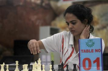 FIDE-WOMENS-CHESS-SILVER-INDIA-KreedOn